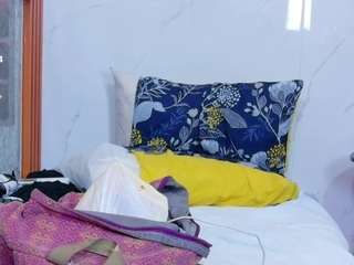 nia-evans live webcam show