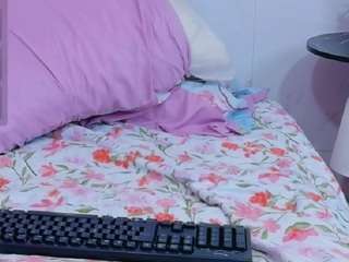 nia-evans live webcam show