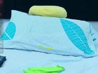 nia-evans live webcam show