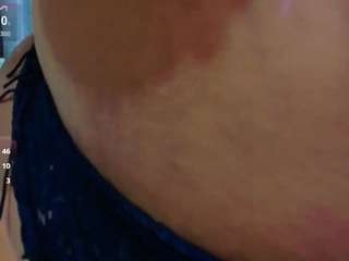 nia-evans live cam preview