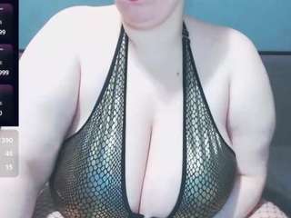 wowguesswho69's CamSoda show and profile