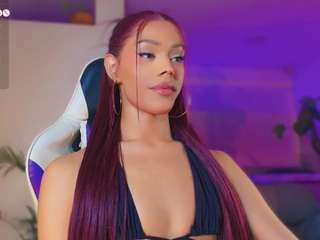 queen-violett1 Live Webcam on CamSoda