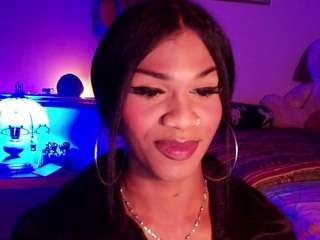 sasha-hiilss Live Webcam on CamSoda
