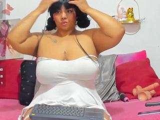 AnahiRoberts