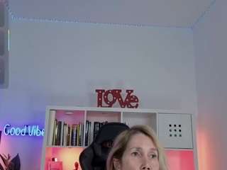 angeldammilf live