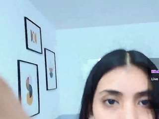 Teen Lesbian Nude camsoda littlee-emily