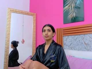 littlee-emily webcam