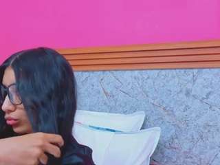 littlee-emily webcam