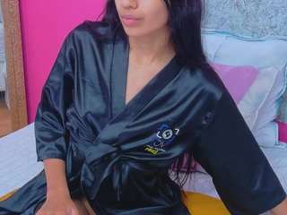 littlee-emily Live Webcam on CamSoda