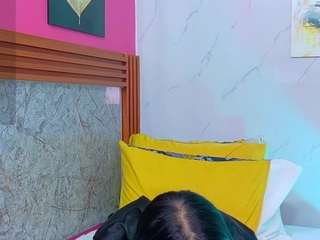 littlee-emily Sex Cam Show