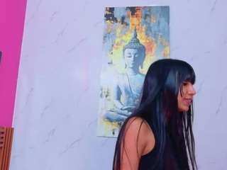 littlee-emily live profile