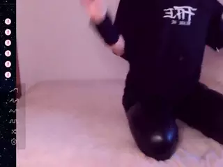 BlackFox18's Live Sex Cam Show