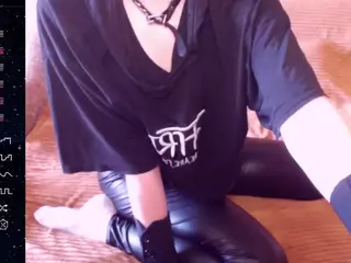 BlackFox18's Live Sex Cam Show