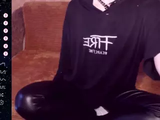 BlackFox18's Live Sex Cam Show