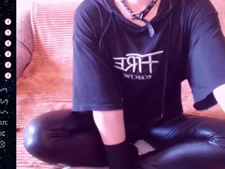 BlackFox18's Live Sex Cam Show
