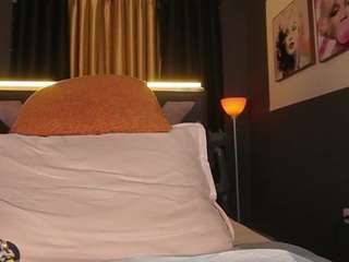 emilyjhonsonn's CamSoda show and profile