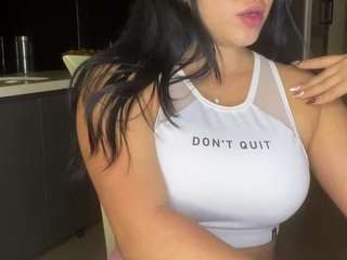 Live webcam model rossecrawford on Soda Cams