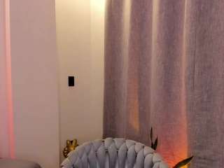Your Asian porn kitty