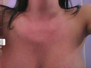 andrea-marinn Live Webcam on CamSoda