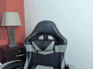 dayana-sweet1's CamSoda show and profile