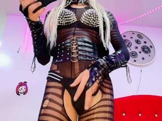 mistress-edggy Live Webcam on CamSoda