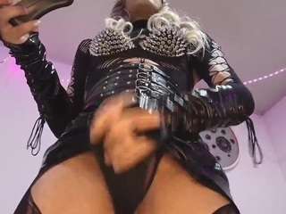 MISTRESS EDGGY