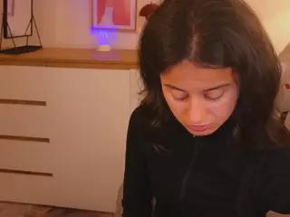Victoria's Live Sex Cam Show