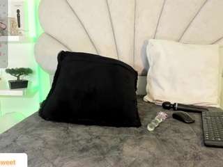 daniela-tovar webcam
