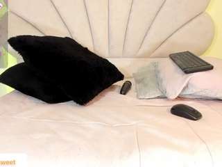 daniela-tovar webcam