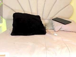  daniela-tovar chat room
