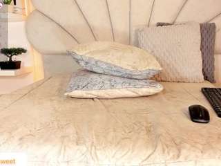  daniela-tovar chat room