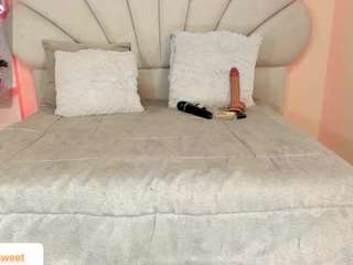  daniela-tovar chat room