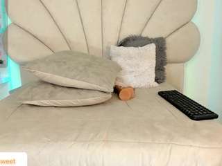 daniela-tovar webcam