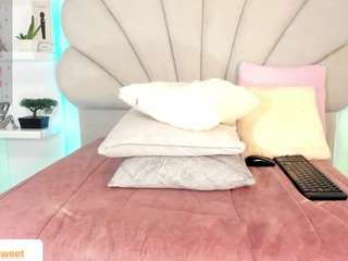 daniela-tovar webcam