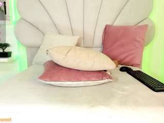 daniela-tovar webcam