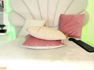 daniela-tovar webcam