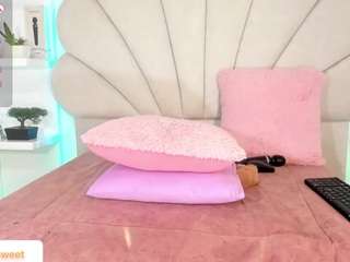 daniela-tovar webcam