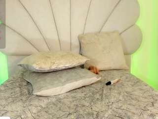 daniela-tovar webcam