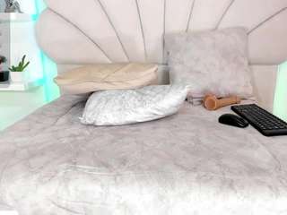 daniela-tovar Sex Cam Show