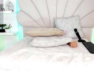 daniela-tovar Sex Cam Show
