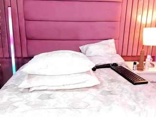 daniela-tovar webcam