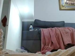 sweet-horny88 webcam