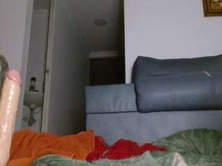 sweet-horny88 webcam model