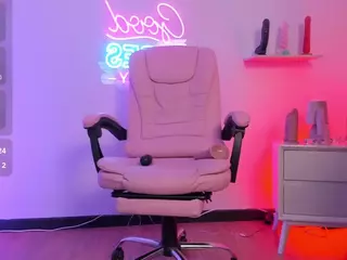 asami-chieko's Live Sex Cam Show