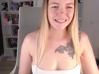 Emmy-Bryan's Live Sex Cam Show