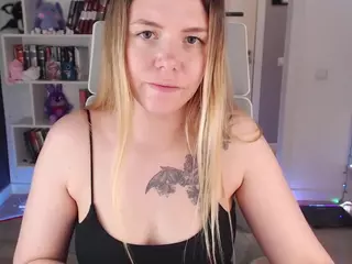 Emmy-Bryan's Live Sex Cam Show