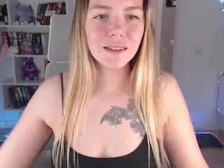 Emmy-Bryan's Live Sex Cam Show