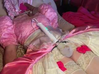 Phat-Bottom-Sissy