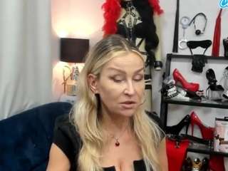 luxcrystal webcam
