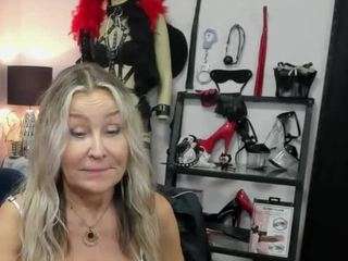 luxcrystal webcam model